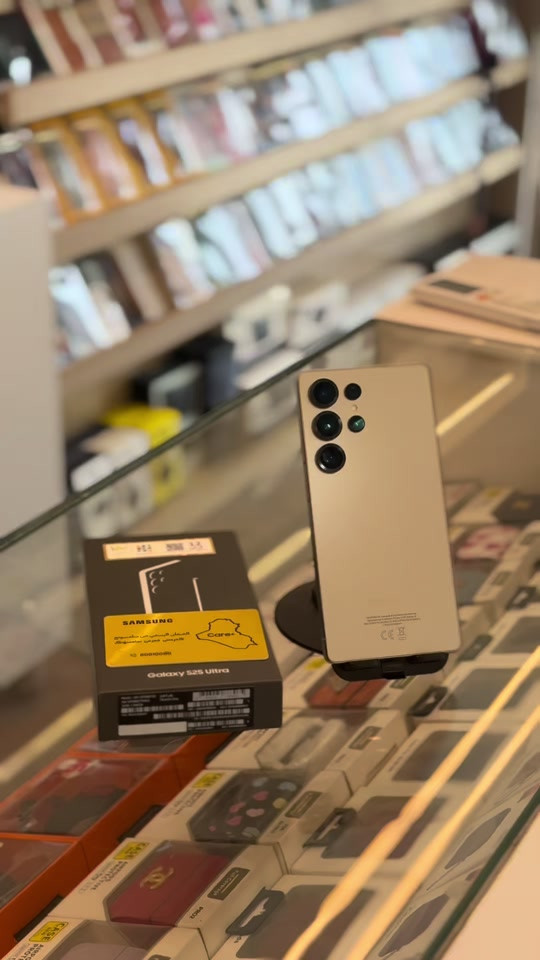 📱 عرض مميز من سافا موبايل 🔥 Samsung Galaxy S25 Ultra ✅ سعة 256GB ✅ مفتوح من العلبة ومشتغل فقط بدون أي استخدام ✅ ضمان الوكيل الوطني ✅ الضمان الذهبي لمدة شهر كامل (استبدال واسترجاع) ✅ جميع الملحقات الأصلية كاملة 💰 السعر: 1,200,000 دينار عراقي فقط 💳 التقسيط متوفر لحاملي بطاقات الرافدين، الرشيد، والأهلي العراقي. 🚚 التوصيل متوفر إلى جميع محافظات العراق 📍 العنوان: بغداد – المنصور – 14 رمضان – مقابل مطعم الساعة 📞 للاستفسار والحجز: ***********
