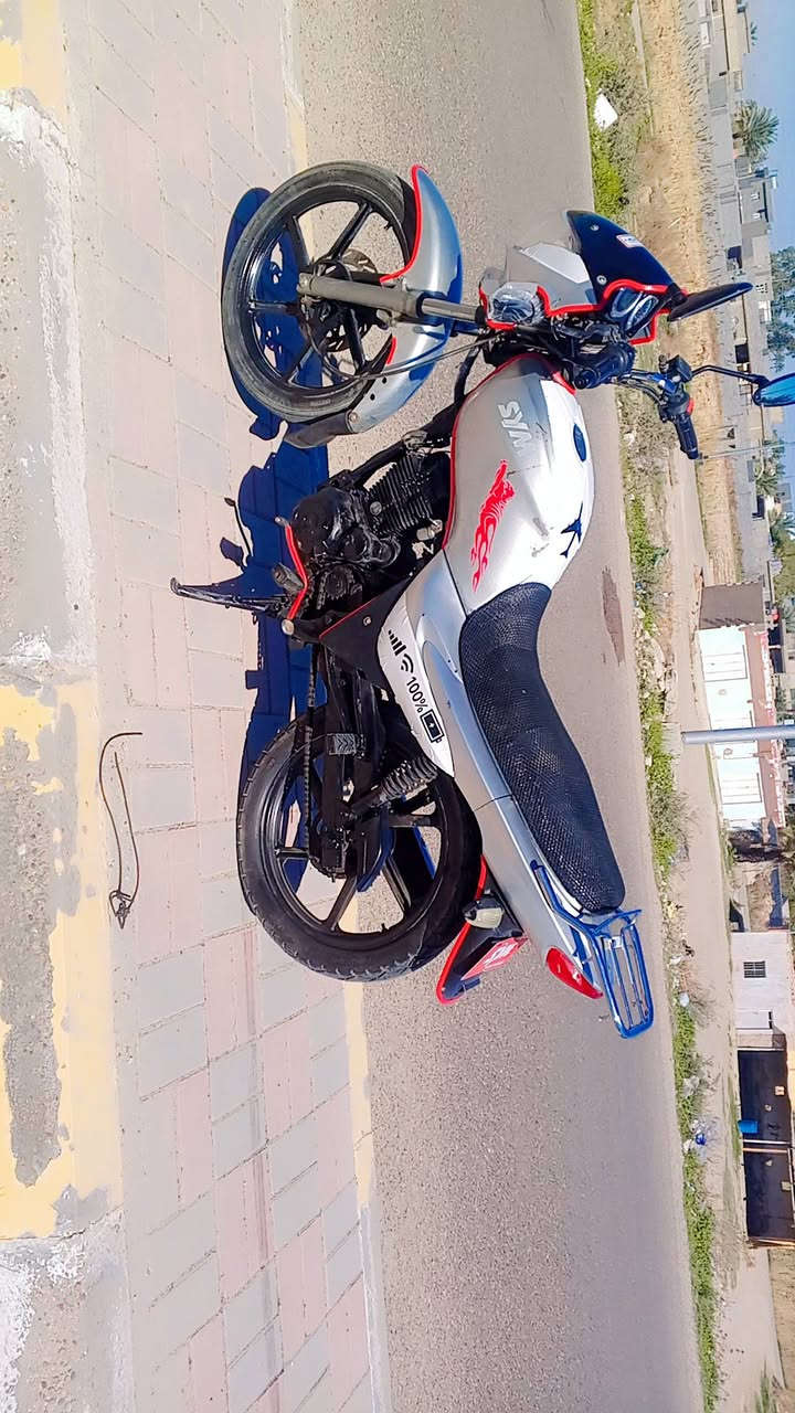 سلام عليكم دراجه ناريه لبيع موديل 2016 دراجه أحله من الصور تخم تأير كهرباء يأت كلهه شقاله ما بيهه اي نقص دراجه مال جناي سعر 475مكان رمادي جزيرت الخالديه البعبيد قرب قطعت ناحيت السلام رقم ***********
