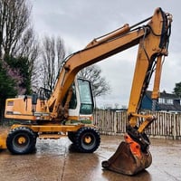 ليبهير ٩٠٠ • موديل ١٩٩٨ • محرك دويتز