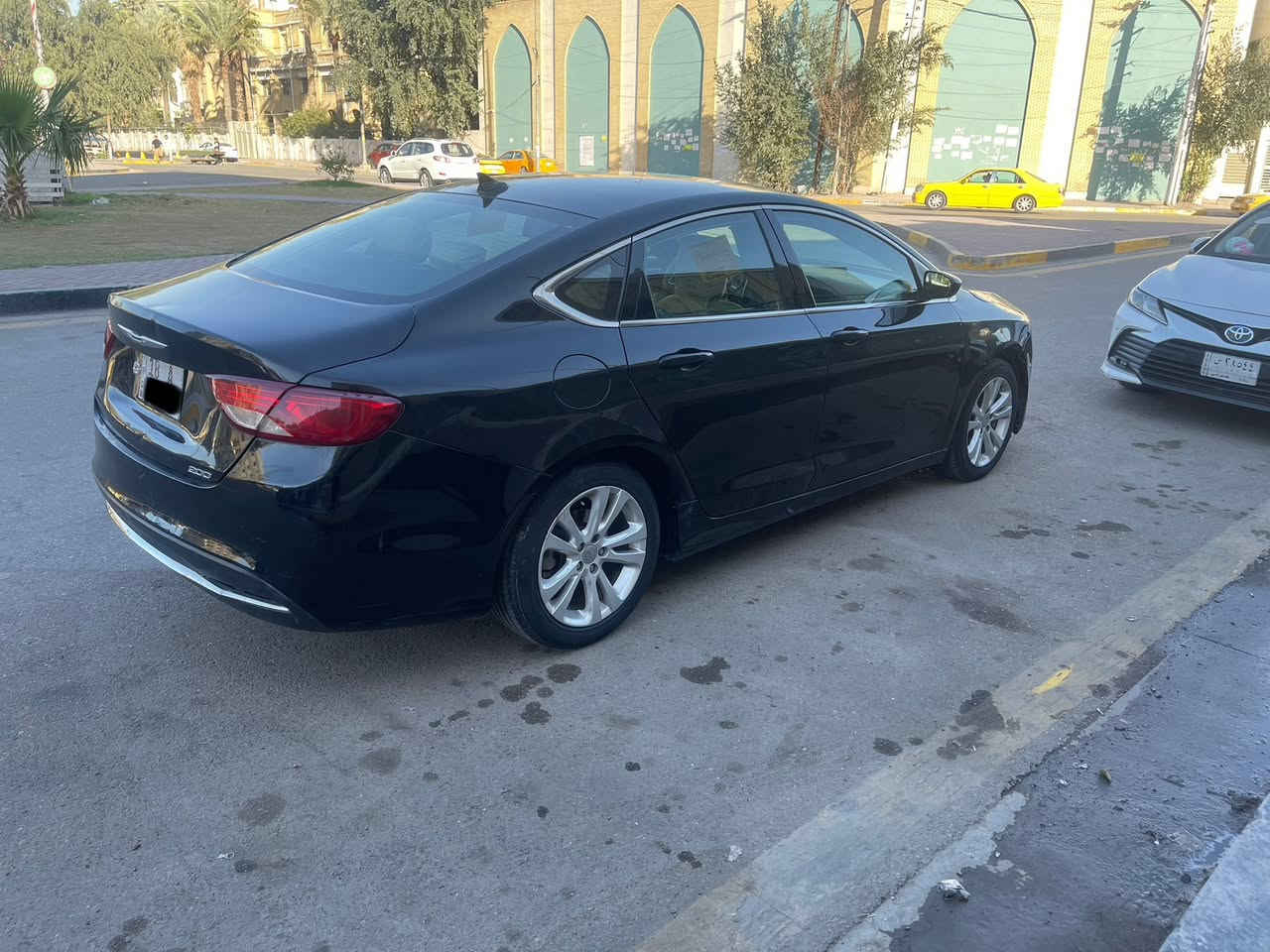 Crysler c200،،، موديل 2016
محرك 2400 بلادي وكير بلادي
رقم بابل أنكليزي .. السيارة بأسمي
المواصفات….
بصمة تشغيل
بصمة ابواب
بصمة جنطة
تشغيل عن بعد
داخل جلد
شاشة كبيرة اصلية وبلادية
كشنات كهرباء
كشنات تدفئة
أستيرن تدفئة
تبريد قطعتية مناخي
كير 9 نمر +شفتات 
منظومة لايت زنون مقبول بلهزة
تحكم بلمري كهرباء
السيارة عليها ادامة كاملة 
1 برمجة مروحة الحماوة متعبر ال95
2 مسطرة نوزلات مال تفصيخ بلادية
3تخم بلكات تشامبيون جديدة 
4 باتري جديد الماني ضمان سنة
5ادامة كاملة لمنظومة التبريد
حادثها بنيد وجاملغ ومباوك شبر بباب الصدر والسونار بلمنشور
مشروع وطني بأسمي 
السعر 108 وبيها مجال 

مكانها بغداد اعظمية ***********
