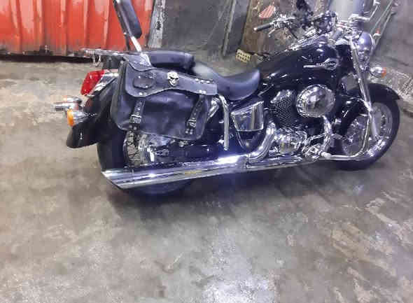 دراجه شادو للبيع ما الرمبه سعر 25 ورقه مكاني بغداد ***********
