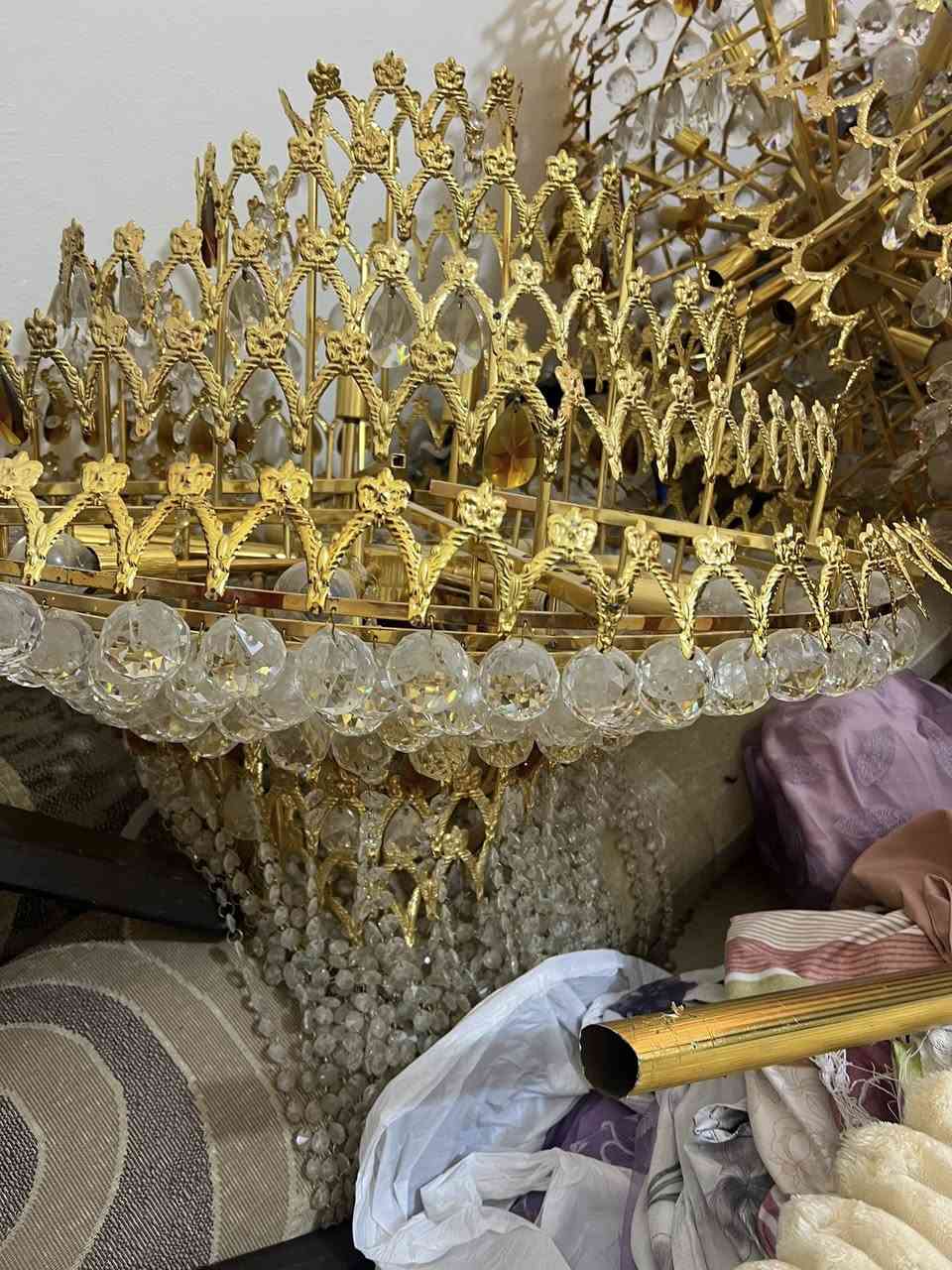 أثاث بيت للبيع للاستفسار الاتصال واتساب على الرقم/ *********** /البراضعيه /قرب السفاره الروسيه -شارع حاتم الدراجي/الرجاء الاتصال من ١٠ صباحا وحتى ١٠ مساءا فقططط
