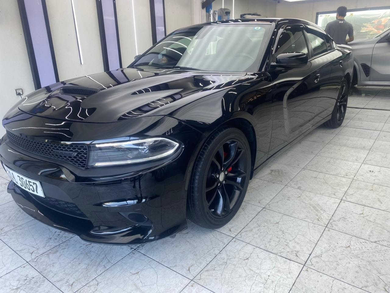 للبيع دودج تشارجر SXT موديل 2022

* الموديل: 2022
* الفئة: SXT
* الممشى: 40,000 الف
* اللون: (اسود)
* وارد: (أمريكي //
* المحرك: 6 سلندر 3.6 لتر
* ناقل الحركة: أوتوماتيك
* السيارة بحالة جيدة جداً وما تحتاج أي مصروف.

المواصفات:

* شاشة وسطية
* كاميرا خلفية
* تشغيل بصمة
* مثبت سرعة
* تحكم بالمقود

للاستفسار: (***********)
