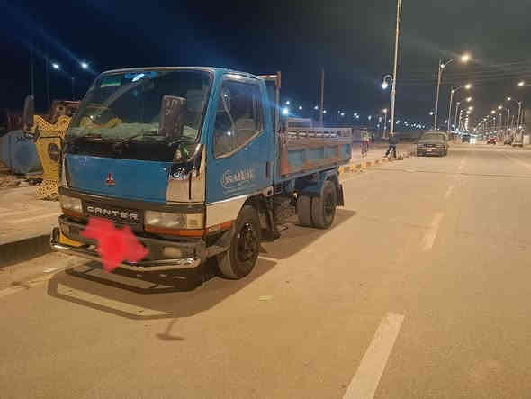 كنتر عظم.قماره بزون .سياره مكفوله شاصي و محرك و كير
رقم انكليزي سنويه باسمي 
تخم تاير.دوشمه جديده .محرك 104
...الناصرية .البطحاء 
ه‍ ***********
