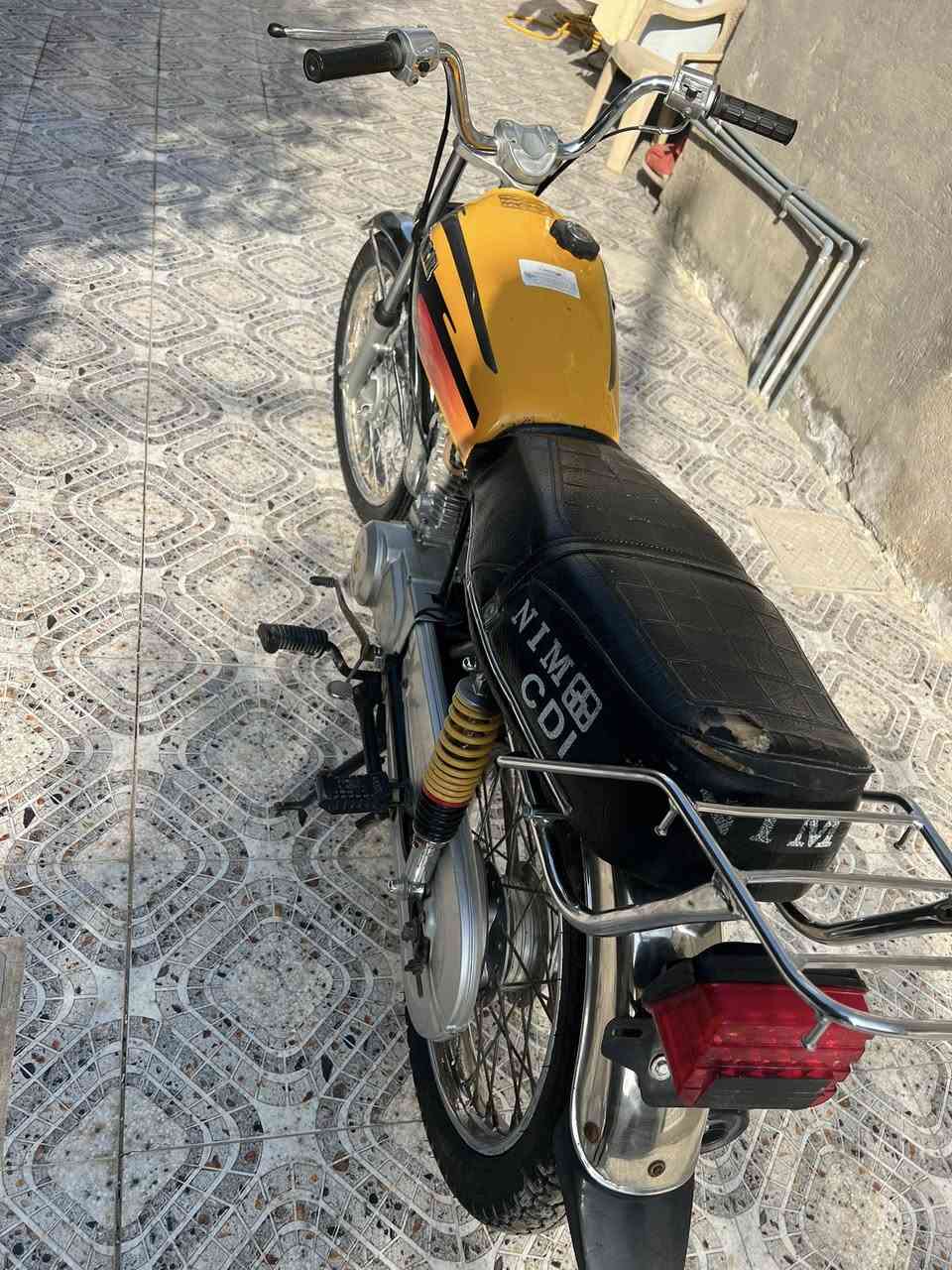 سلام عليكم نامه امتياز للبيع مديل 2023 غراضه كله 2023  اوراق سكنر السعر 500 وبيه مجال موجود وياه عداد اشاير  لايت امامي ضفيره مكانه بابل حله قرب شركه الرنا 

موجود واتساب ***********
