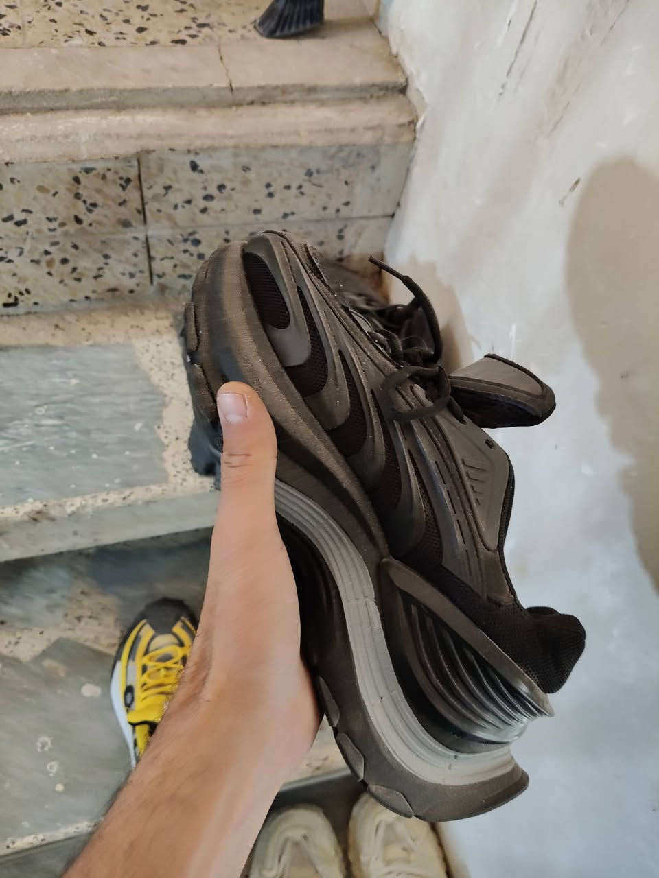 مرحبا اصدقائي
عندي تقريبا 11 اغلبهن ماركات  زوج باله نظافة فول قياساتهن من 40 الى 42 مشكل كلهن ب 50 قفل قفل 
توصيل ماعندي مكاني شعب ***********
