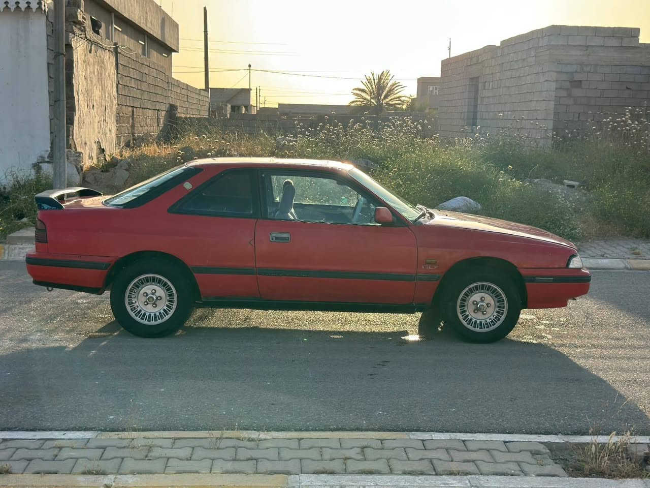 مازده 626 موديل 1988 تك باب بدون ضربه بدون خياس بيه مكانات صبغ كير ومكينه ومشط ستيرن وباور ستيرن صدر تايرات كهربائيات كله شغاله كل جدد مال گصه أوربي 8 بخ ٥برغي مرغوب سنويه لل 30 بسمي شرط التحويل والوكالة رقم مميز.  بيها بطاقة بنزين 
عنوان كركوك   للاتصال ***********
السعر ٤٠ وبيه مجال للطيبين
