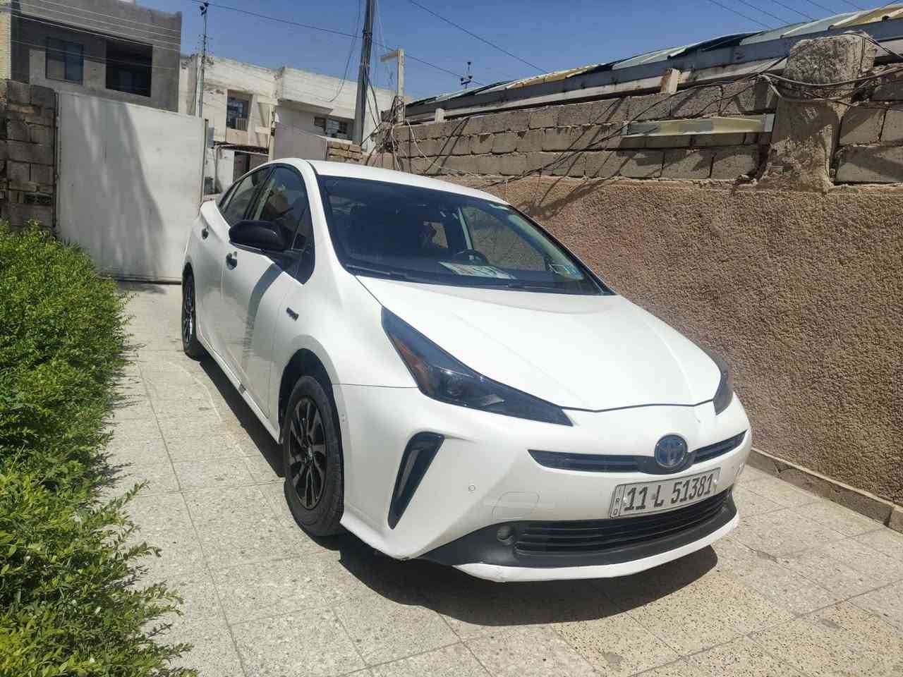 السلام عليكم

للبيع تيوتا بريوس هايبرد موديل 2022 رقم بغداد  XLE  وارد امريكي 
محرك 1800
مواصفات  شاشه وبصمه ويل كب كشنات جلد تدفئه تحويل ثاني يوم

حادثه فقط بلجنطه شويه ومعدله بارد  بدون قطره صبغ مكفوله  

السعر 145 وبيها مجال بسيط  مكان سياره الفلوجه او متواجده بغداد 
للاستفسار 
 ***********
***********
