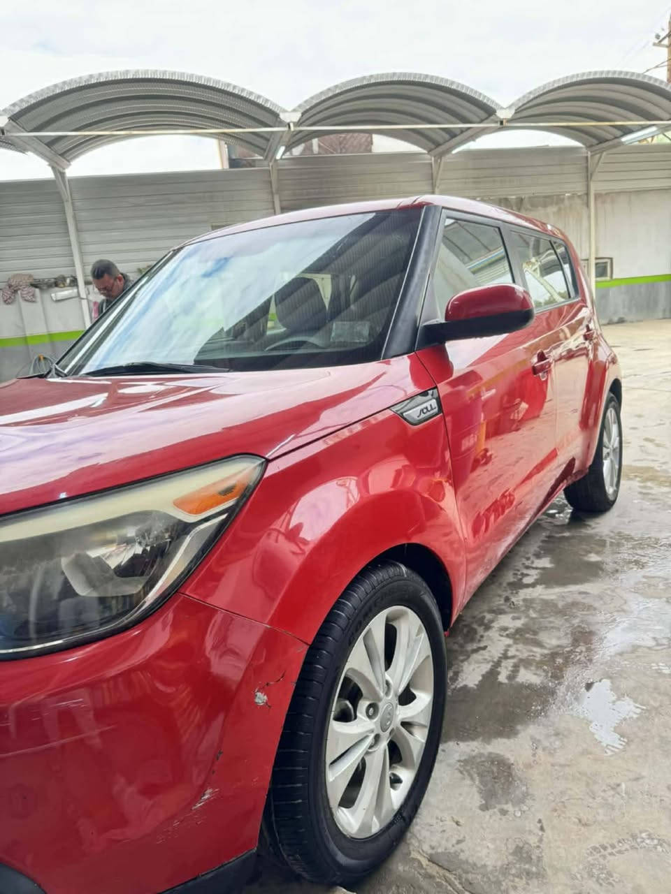 السلام عليكم
سياره صول حمراء اللون موديل 2015 امريكي
صور الحادث موضحه بلمنشور
محرك 2000 gdi
ماشيه 90 الف
مكفول مكينه وكير 
تحويل مباشر
مكاني بابل مركز الحله
للاستفسار اكثر اتصل على الرقم
***********
