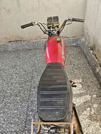 دراجة • أوراق كاملة • سوق الشيوخ