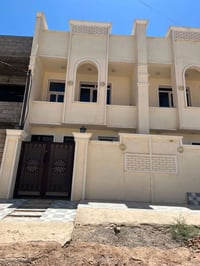 دار للبيع • الديوم منطقة ١٤ • شارع ٦٠