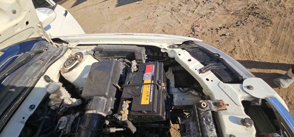 سلاامه عليكم سياره ليفان 620 موديل 2011 رقم بغداد الدولي هزه وسنويه جديده سياره مكفوله كفاله عامه كير كورله محرك بلاادي بل جيس بشرط تايك 160  شاشه  كشر مكفول بيه صبغات قليله سياره جديده ومحفوضه تخم تاير حداديه وره وكدام جديده جديده حيل   سعر 60 ورقه وبيه مجال مكان بابل الحمزه الغربي  *********** / ***********
