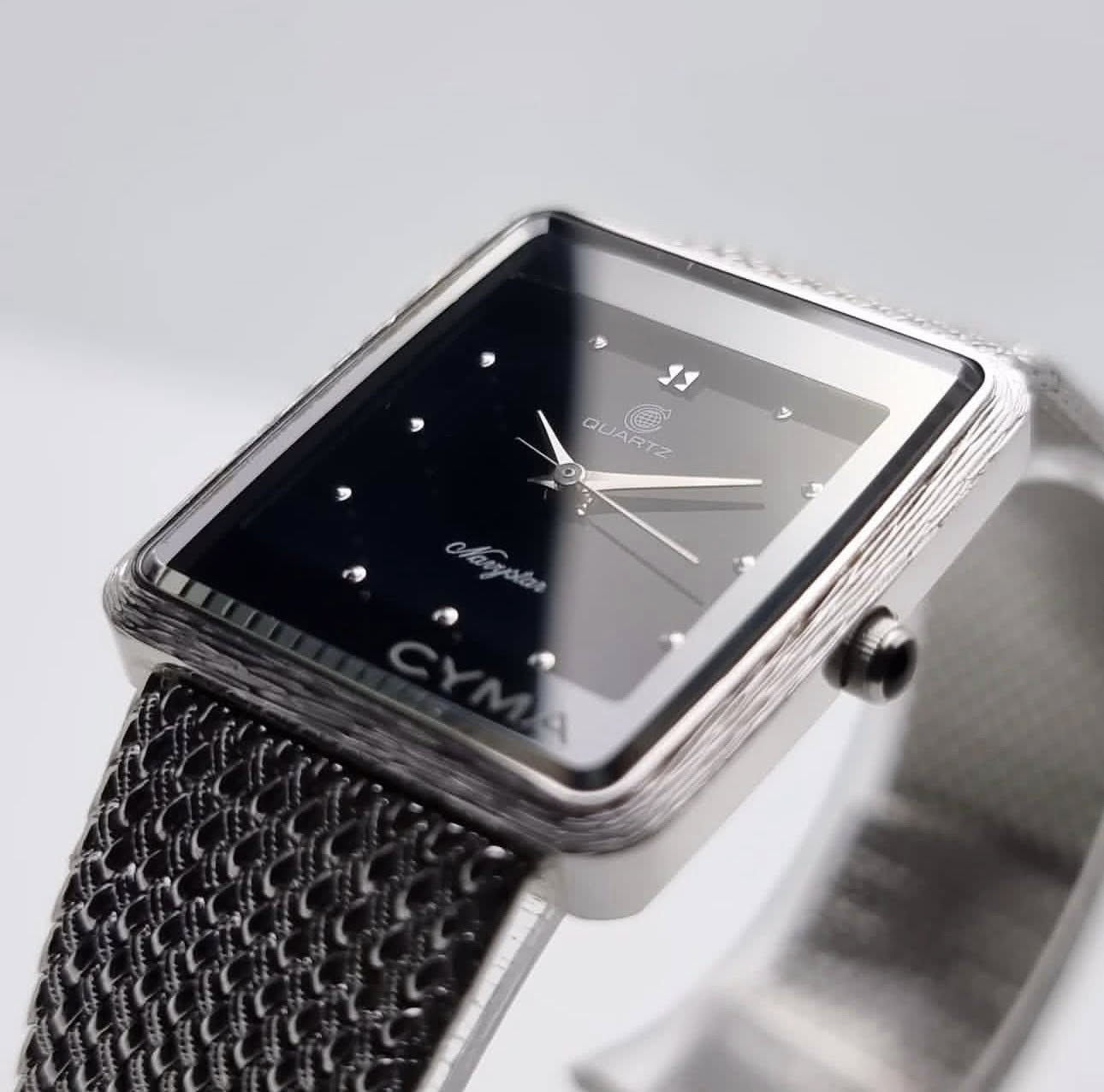 ساعه سيما نافي ستار ( فنتج ثمانينات )
الكوك / التاج حجر 
المحرك كوارتز 
مقاس 25.5×28
الطول السير كامل ( حصيره )
مستخدم بحاله ممتازه
بدون مرفقات
ساعه رجالي نسائي
السعر 165 الف


**إذا كنت صاحب هذا الإعلان وتريد حذفه لأي سبب، رجاءا أرسل رسالة إلى الدعم الفني**