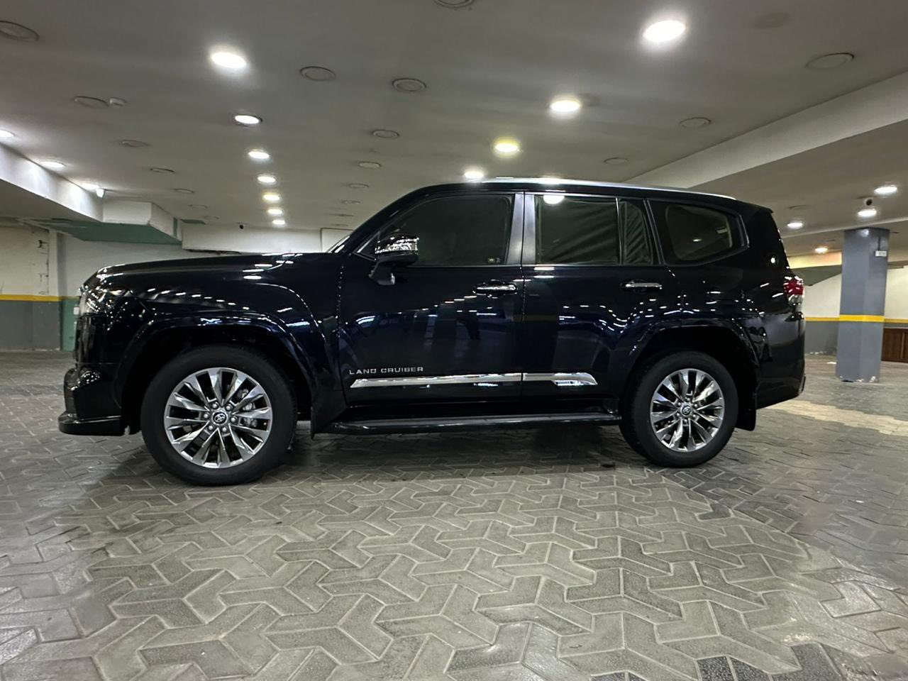 السلام عليكم
تيوتا لاندكروز شركة ساز بريم اصل 2024 لمتد رقم بغداد
تنفس طبيعي بعدها بضمان شركة ساز
ماشيه 30 الف كيلو
مكفوله كفاله عامه
مكان السياره بغداد 
السعر المطلوب695 ورقه وبي مجال
رقم الهاتف 
***********
