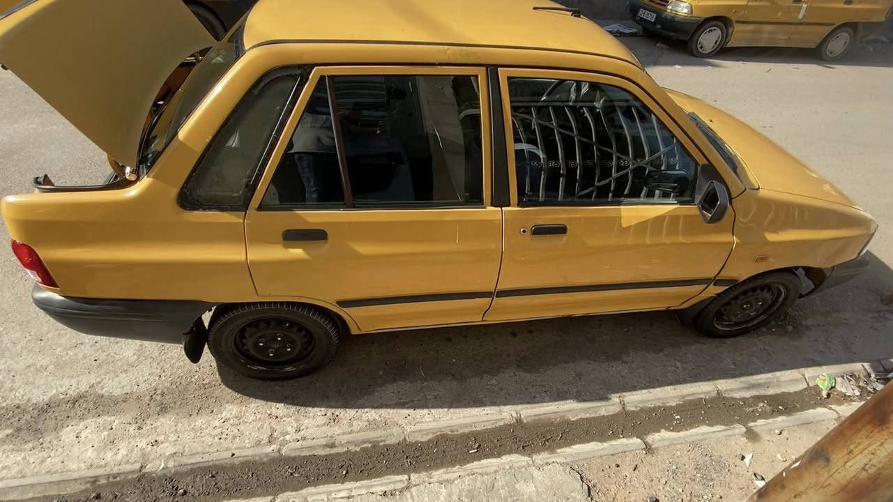 السلام عليكم عندي سايبا 2013 شواصي معمرات والذيو معمرات الخلفيه مصفره هيئه وغرامات كير محرك تبريد تدفئه خير من الله مدوشمه السياره  مكاني كريعات شارع المعارض او حي القاهره 
***********
