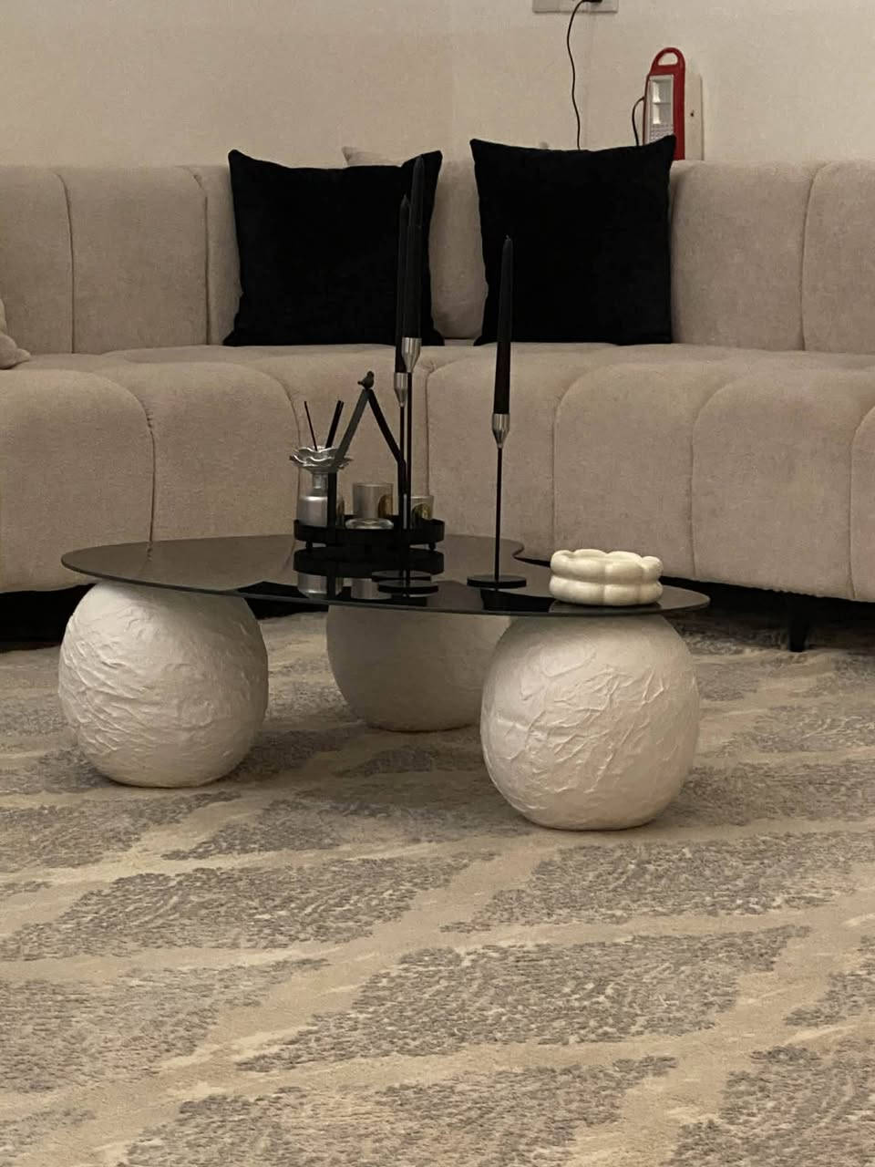 مكلفة بنشر
هاي ميز جديد صارلة اسبوع مو مستعمل ميرهم وية ديوان تريد تبيعه اي وحده تريده هاي رقم صاحب الميز

***********
