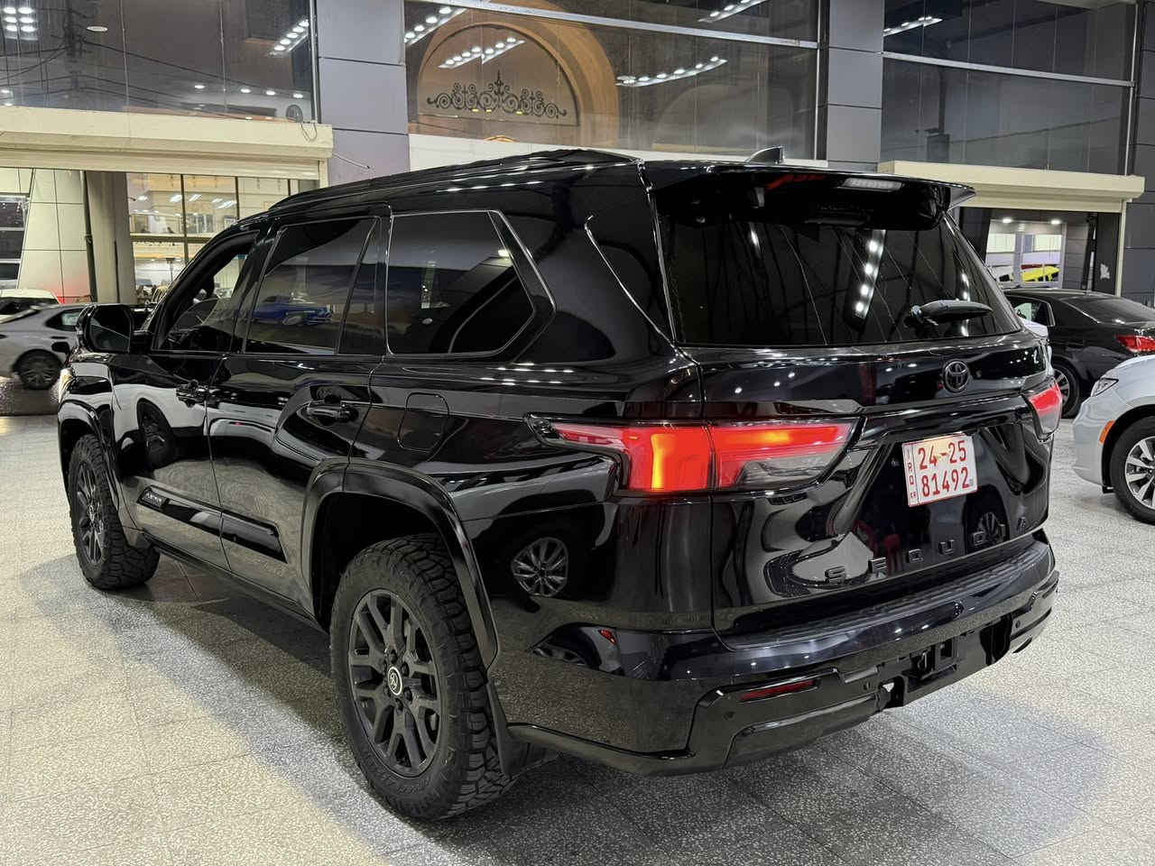 السامورايي #الياباني
Toyota 

Sequoia platinum Hybrid

تويوتا - سيكويا  بلاتنيوم هايبرد

*مديل ٢٠٢٤

* المحرك : 3.5 ليتر ( 437 BHP )

* عدد اسطوانات : 6 ( سلندر )

المواصفات :-

- مثبت السرعة

- مقاعد كهربائية 

- مقاعد جلد

- مقاعد VIP

- مقاعد تدفئة و تبريد

- بانوراما 

- عدد المقاعد 7

- الويل قياس 22 انج

- صندوق كهربائية

- نظام المكابح المانعة للانغلاق ABS

- نظام قفل العجلات

- أنوار LED أمامية

- كاميرا 360 درجة

ماشية 20km

وارد امريكي بي تعديل بالبنيد

- نظام مراقبة ضغط الإطارات

- ابل كار بلاي و توصيل بلوتوث

- نظام صوت بريميوم

للسعر ٥٧٧$

للمزيد من المعلومات 🔻

◽العنوان دهوك

للاستفسار 

***********

***********
