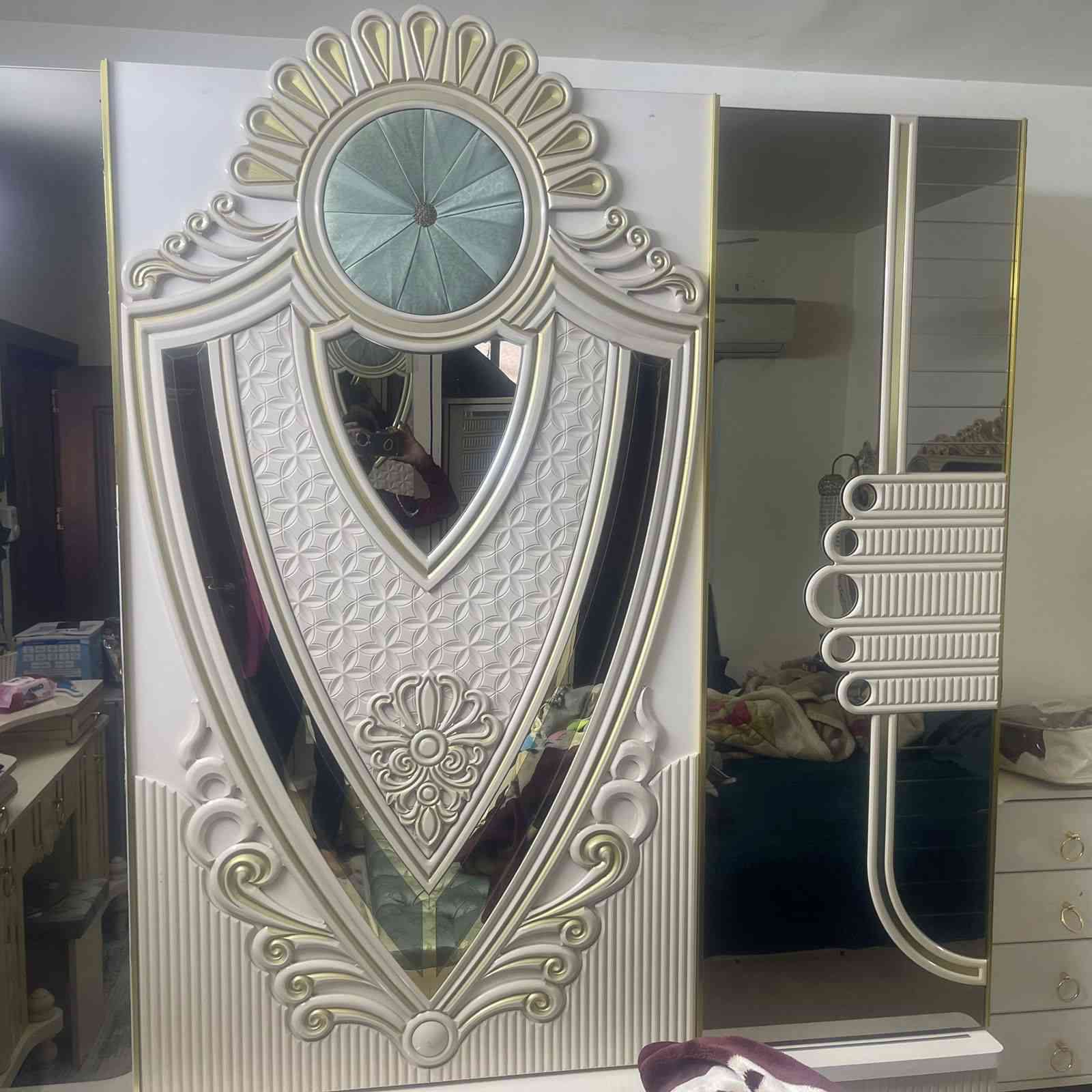 السلام عليكم متواجده غرفه نوم تركيه اصليه الي رايده يدخل خاص


**إذا كنت صاحب هذا الإعلان وتريد حذفه لأي سبب، رجاءا أرسل رسالة إلى الدعم الفني**