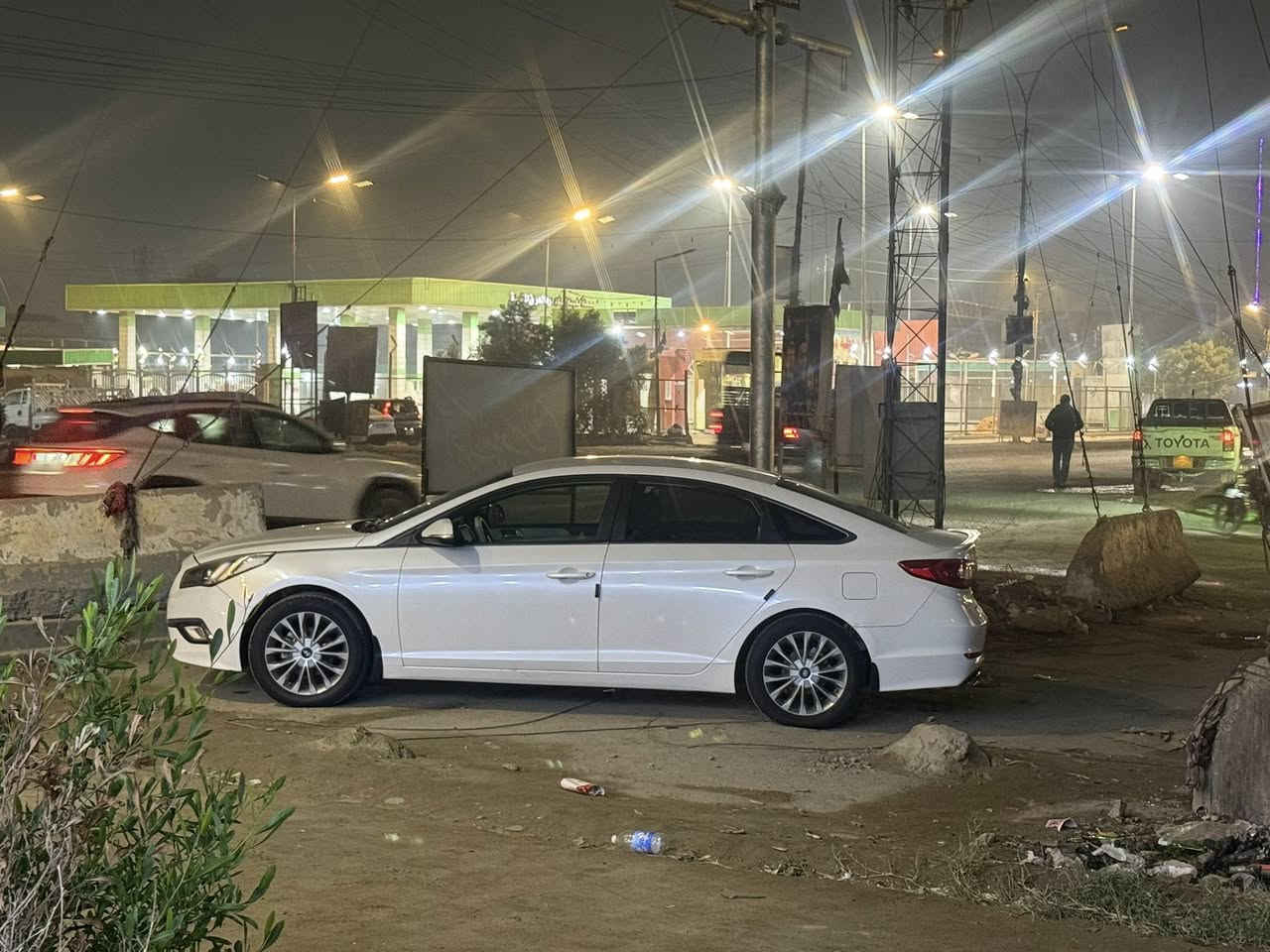 سلام عليكم
سوناتا 2015 خليجي  
ماشيه 170الف كم حقيقي شرط الفحص 
مكينه 2400 دوش  
بيه جاملغ فاقط
شاشه وكامرة 
رادارات 
كشنات كهرباء  
رقم بغداد بإسمي تحويل مباشر 
سيارة جديده 
السعر 130
رقم صاحب ***********

ََ
