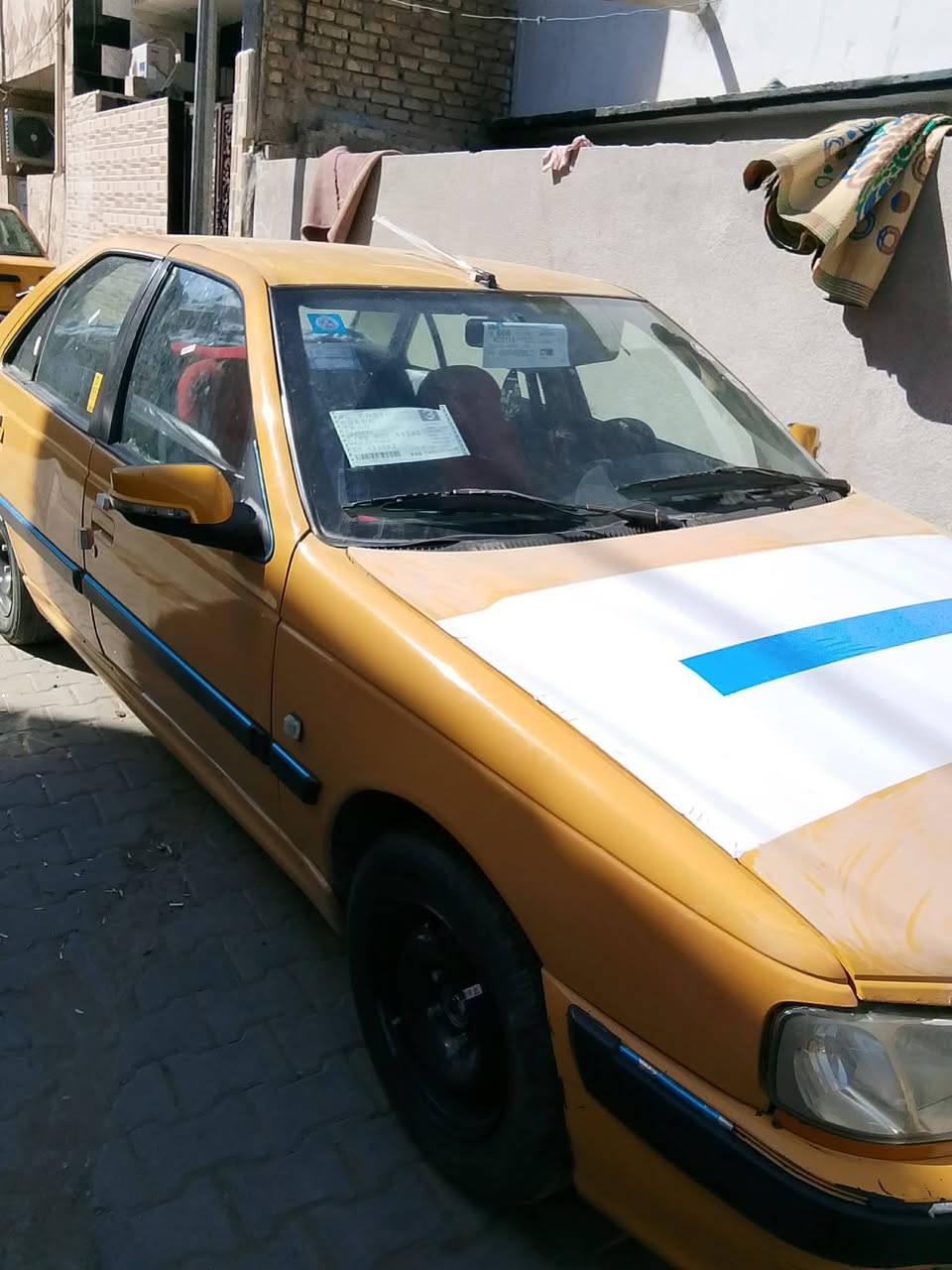 بيجو باص 2015مكينه وكير وصدر تبريد كهربائيات مكفوله عنوان بغداد الحريه رقم ***********بس مخابره رصيد
