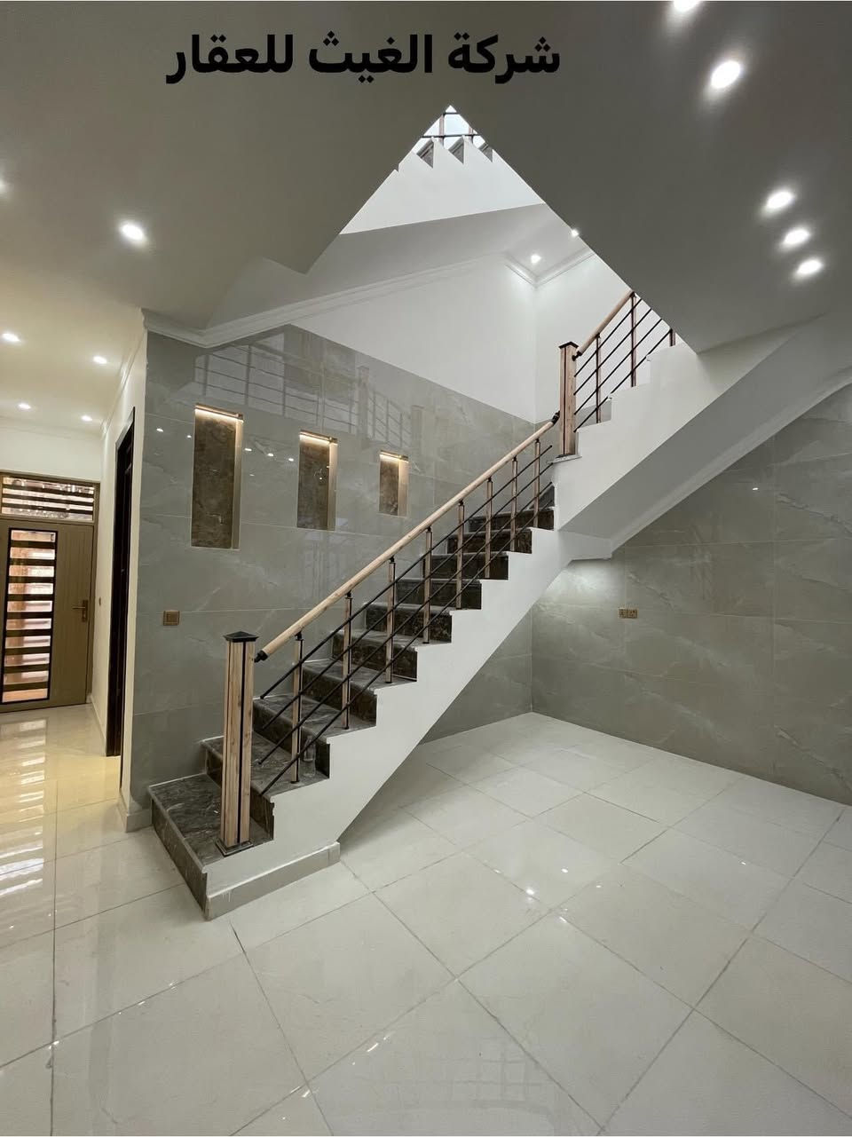 🔥☄️ دور للبيع بناء شركة الغيث 👇👇
فرصتك لامتلاك بيت بطابو صرف مساحات 60م و70م بتصميم حديث وأنيق، موقع هادئ وخدمي وقريب من كل الاحتياجات.

مواصفات البيوت:👇
✔️ 4 غرف نوم واسعة
✔️ صالة معيشة بتشطيب عصري👇
✔️ خدمات عدد (2)
✔️ منور للإضاءة والتهوية
✔️ تصميم حديث يلائم العائلة
✔️ موعد التسليم: فوري 
✔️ من إنجاز شركة الغيث للعقار👇👇

📍 الموقع: بغداد – الأعظمية – شارع عمر – داخل فرع معجنات سويتي

📞 للاستفسار:👇👇
• رقم الأول: ***********
• الرقم الثاني: ***********
