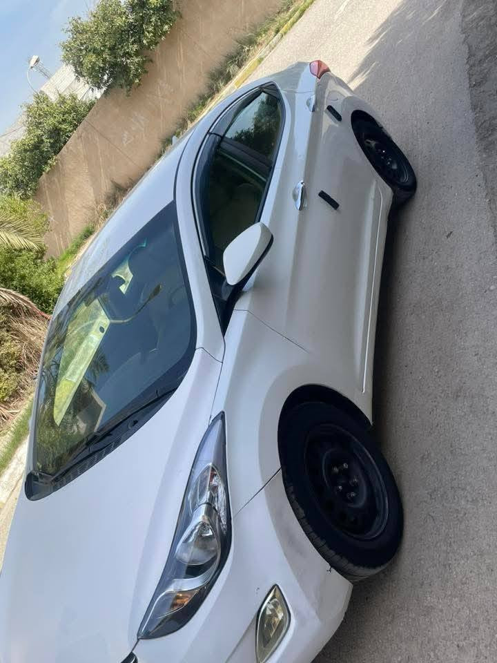 السلام عليكم للبيع النترا امريكي  موديل 2012 رقم ديالى ب اسمي (رقم الدولي ) بيها قطعة صبغ والبنيد بل مقدمة بي معجون بس ممصبوغ  فابلون السيارة ممتعوبه
بعدهة عل بلاد ماشية 100الف كشنات بلاد شرط ل16مو بنضافتهة 
 السعر 100 وبيها مجال بسيط المكان ديالى بعقوبة


**إذا كنت صاحب هذا الإعلان وتريد حذفه لأي سبب، رجاءا أرسل رسالة إلى الدعم الفني**