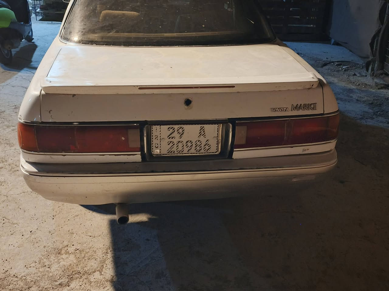 سياره مارك شطح 
رقم نكليزي بسمي وهزه جديده 
تحويل ثاني يوم 
سعره 32 وبيه مجال 
***********
