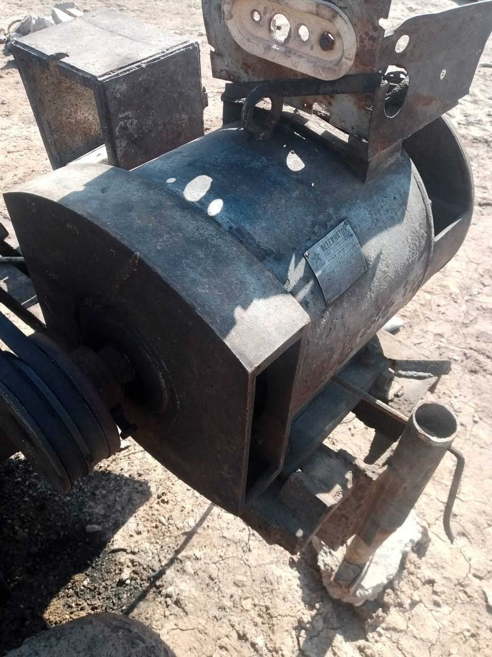 مولد عنتر شغال بس البم بيه شويه ظعف 20كيفي بيع مستعجل رقم الهاتف ***********
