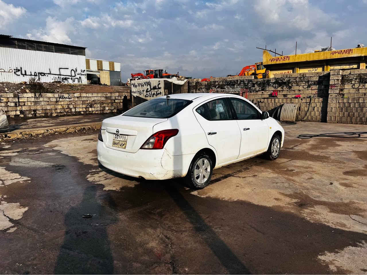 نیسان سنی مودیل 2013خەلیجی
یەدەنیکل دەبل گێج شاشە کامیرا
5پارجەی سبوغە پێشی کەپسە
پشتی جەمپێکە خەفیفی هەیە
گێرومکینە نەکرایتەوە بێ عیبن
سەنەوی 4مانگە بەسەرجوە
تحویل غرامەی بەشەرت
سعری 77وەرەقەمجال شوێن هەولێر
ژم ***********واتسئابی لەسەرە أربيل, العراق
