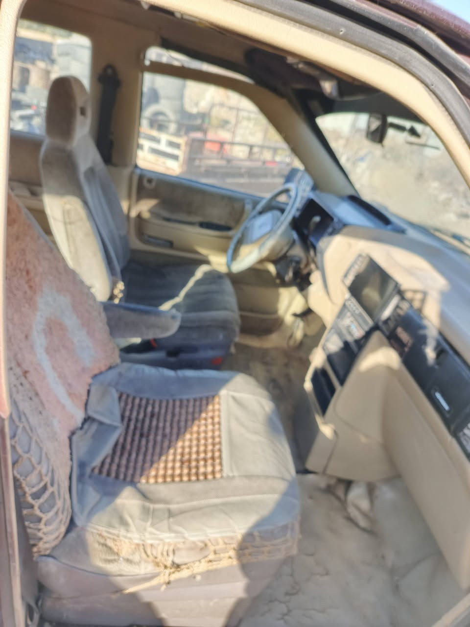 اسلام عليكم دوج بلايزر 7راكب موديل 91كير محرك مكفولات سعر 40عنوان بغداد المدائن ***********
