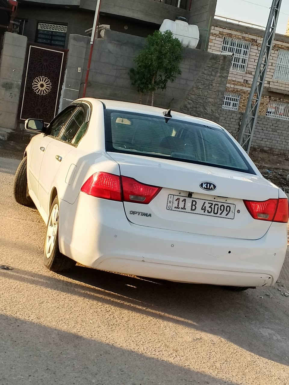 سلام عليكم 
للبيع اوبتمه 2009 رقم بغداد دولي 
امريكي (2400) السياره كير مكينه حداديه  خير من الله 
السياره مال جناي جديده السعر 110 
رقم ***********
