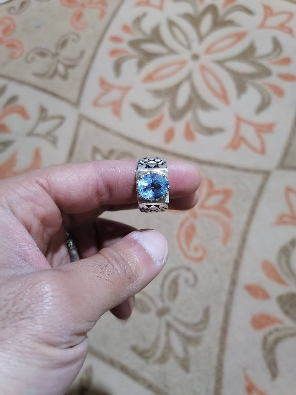 خاتم توباز وزن ١٤ غرام


**إذا كنت صاحب هذا الإعلان وتريد حذفه لأي سبب، رجاءا أرسل رسالة إلى الدعم الفني**