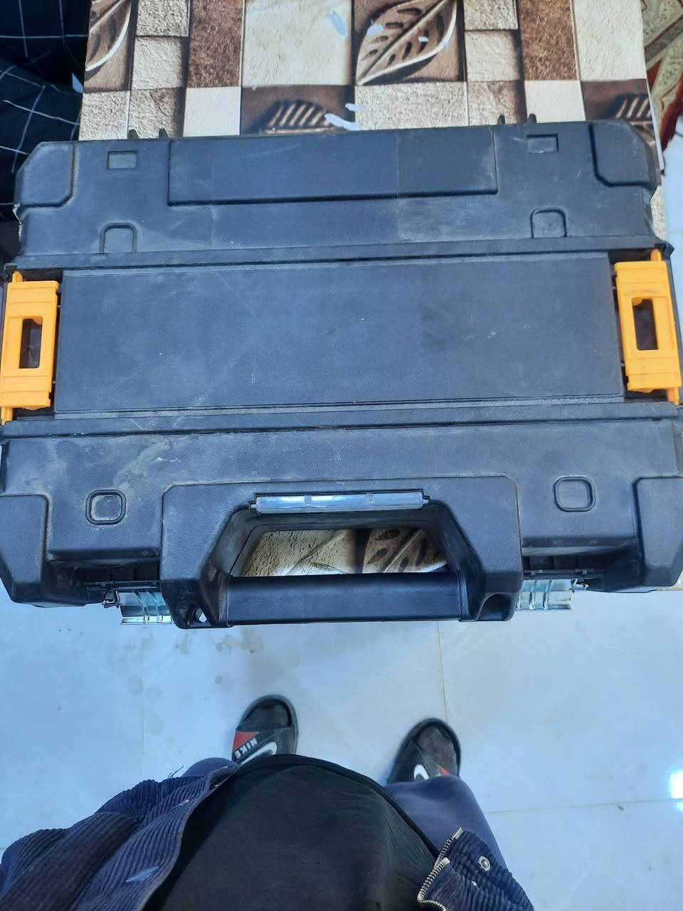 ليزر سيراميك كامل نضيف جدا  ستاند تحكم ريمود نضارات شاحن تايبسي


**إذا كنت صاحب هذا الإعلان وتريد حذفه لأي سبب، رجاءا أرسل رسالة إلى الدعم الفني**