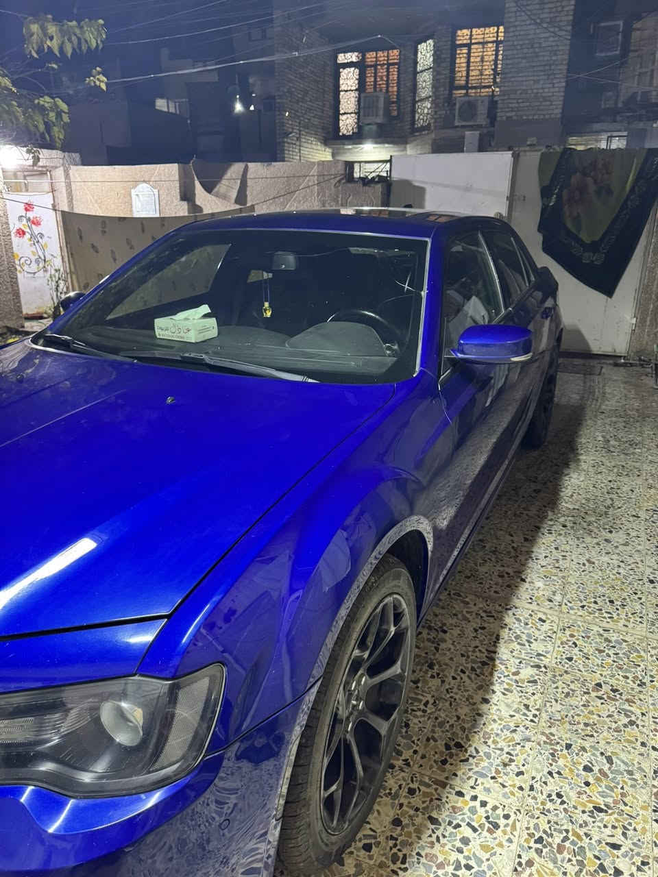 السلام عليكم 
وبامه 2018 اس فول الأخير جاهز سياره للبيع او مراوس مكاني بغداد غزاليه بيها قطعه وحده صبغ ***********
