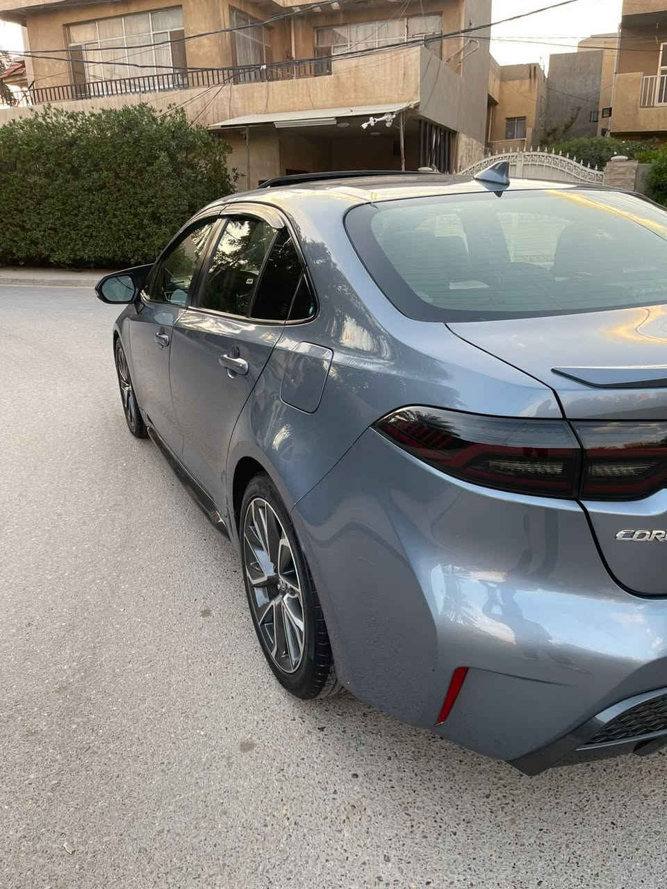 كورلا موديل ٢٠٢٠ امريكي بيها بنيد وجاملغ اليمنه فقط بدون شاصي ودواخل السيارة  مكينه ٢٠٠٠XSE اعلى مواصفات بالكورلا سلايت جلد شفتات بالستيرن بصمه لدات بك لايت ليزري ويل كب حجم كبير شاشة ابلاد واهواي مواصفات ماشيه ١٢٨ الف السيارة كاملة بدون اي نقص كير محرك صدر تبريد كهربائيات كلة شركة تخم تاير ياباني بيها السعر ١٣٧ $ ورقه مكانها المنصور خلف تمثال ابو جعفر المنصور ***********
