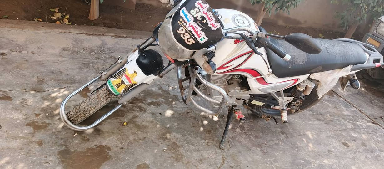 السلام عليكم ما طول للبيع محرك 200 2021 رقم الهاتف ***********
