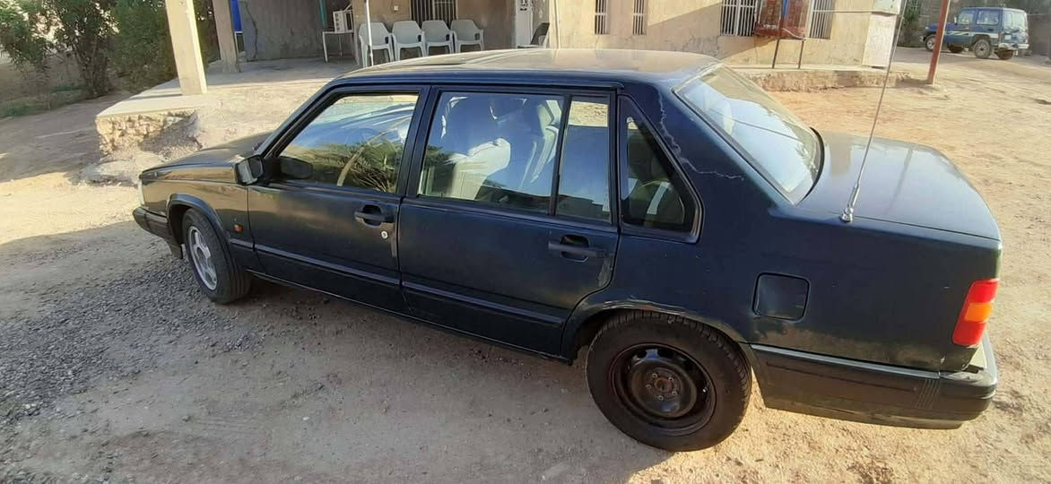 السلام عليكم
فالفوو موديل ٩٢  حجم ٩٤٠  السياره كامله من كلشي اترايك وين ماتريد رقم ومكاني الانبار للستفسار ***********
