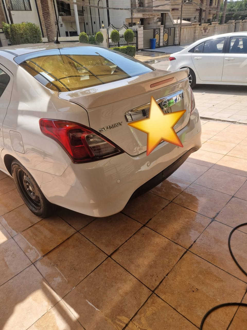 سني هندي موديل 2021
بسعر مناسب جدا جدا
105 فقط
مكفوله من الصبغ
اكو طخات بسيطه جدا موضحه بالصور
لايوجد سونر
مابيه اي صبغ
فقط دعاميات يعني بلاستك
والسعر مناسب جدا
رقم بغداد
ماشيه ٧٧ الف
محرك وكير وصدر جديد جدا جدا
مكفوله من الحالوب
الداخل عبالك زيرو
تخم تاير قبل اسبوع شديته
السعر مناسب خواتها اربيل واغلى بهوايه 
العنوان بغداد الكرخ
***********
***********
