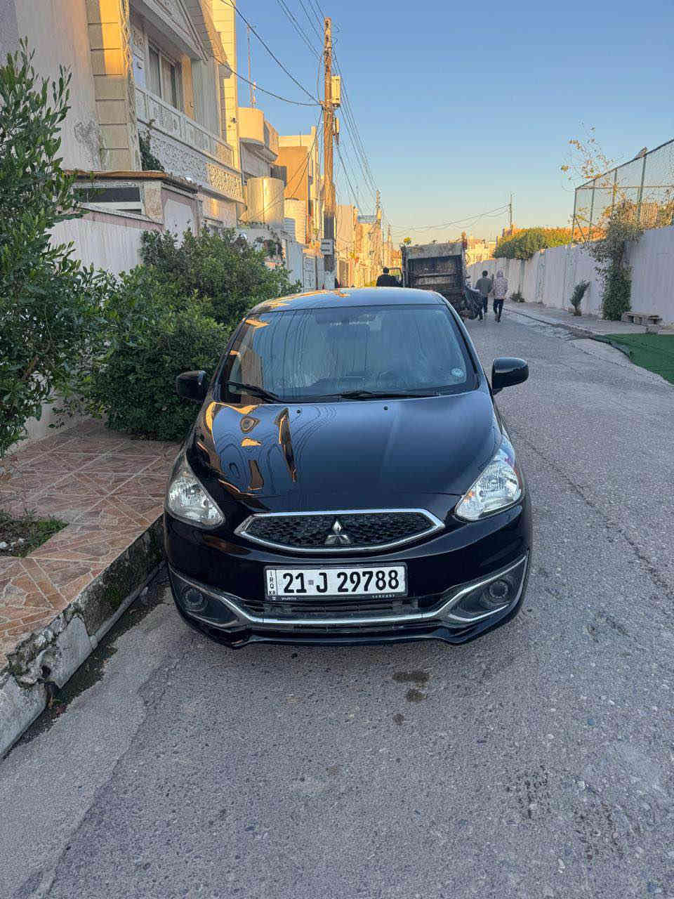 میراج ٢٠١٧ امریکی بێ سبوغ نەرمە تەزرەکی وردی بەس لە سەقفی هەیە شانەکان و سندوق و بۆنیت نیتی رەقەم و سەنەوی نوێیە بەناوی خۆمە رەقەم سلێمانیە لە هەولێرە نرخی ٨٣ مەجالەکی کەم *********** أربيل, العراق
