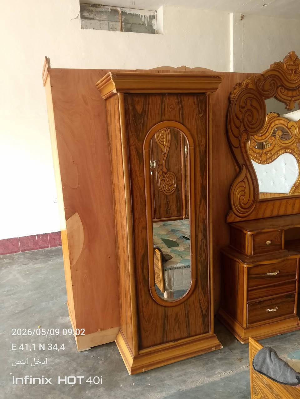 يوجد غرفة نوم خشب صاج عراقي السعر 650بيها مجال الاستفسار ***********
