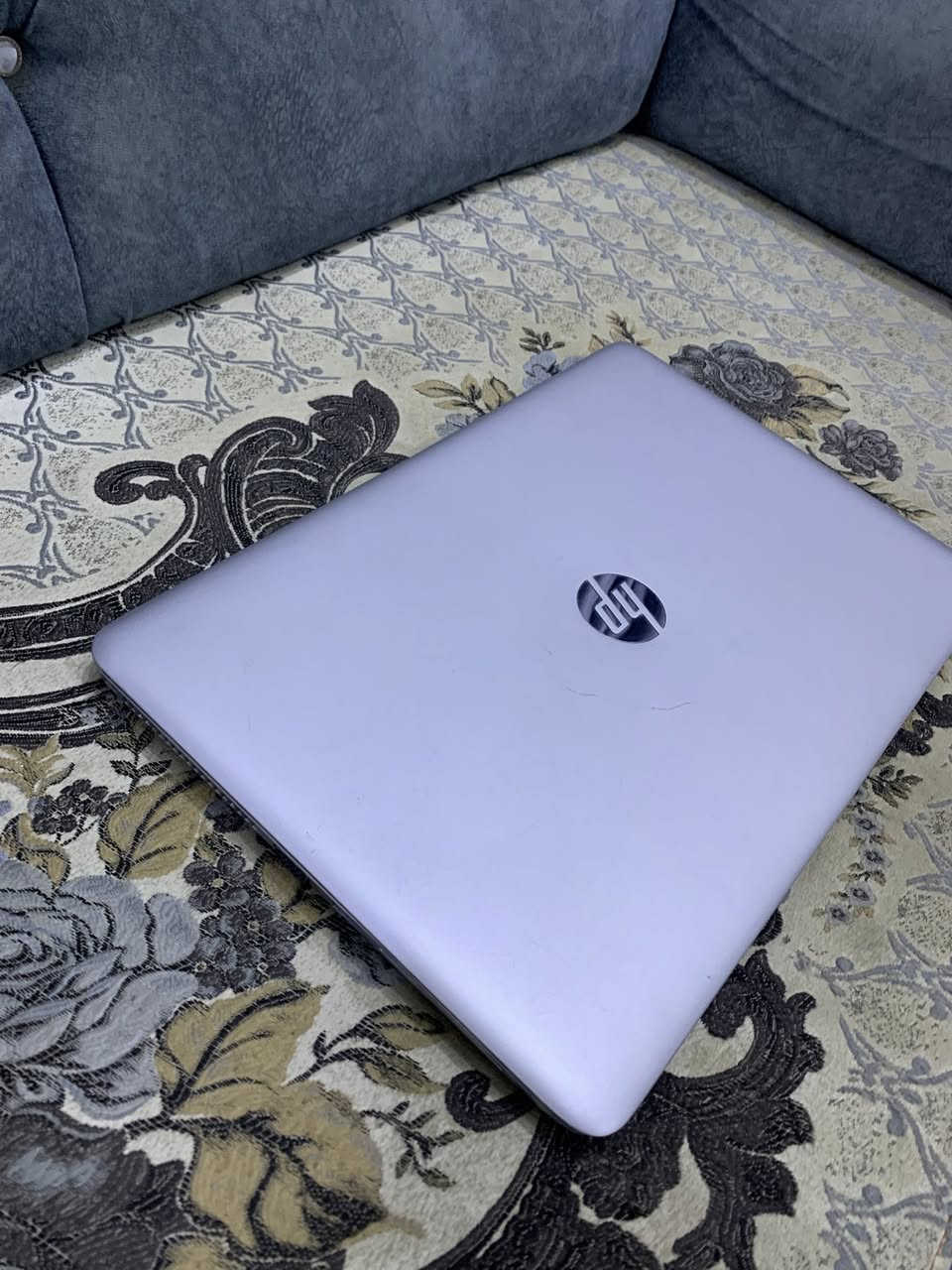 السلام عليكم للبيع لابتوب مستعمل 
نوع لابتوب : hp
مواصفات لابتوب 
CPu ci7 7th 
Ram 8 gb
hard 256 ssd
Size 15.6
السعر : ٢٥٠ الف 
للاستفسار ***********@إشارة
