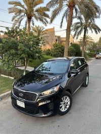 كيا سورنتو 2020 رقم بغداد  وارد امريكي محرك 6 سلندر 7 راكب  ماشية 90 ا...