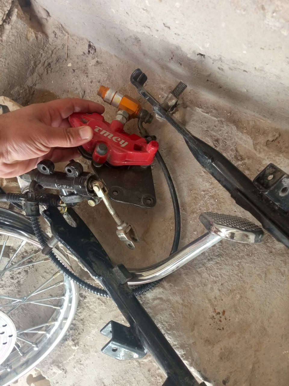 عنبار وغراضه كامله مال ايراني 2026 ويل وياهن تاير هم رقم ***********
