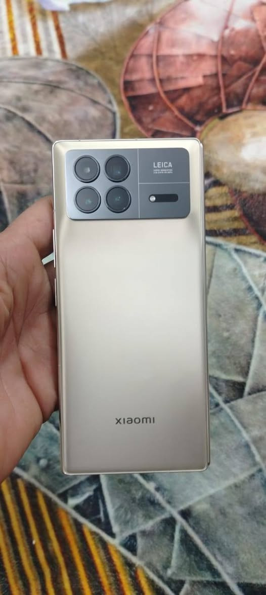 شاومي مكس فولد 3 ذاكره 512 رام 16 جدا نظيف بعده ما معرب شريحتين معالج سنابدراغون 8 جين 2 الشاشه المزدوجه 8.03 انج  اكبر من شاشة سامسونك فولد 7 
السعر 700 الف قفل . الي يناسبه السعر يتصل على
***********
