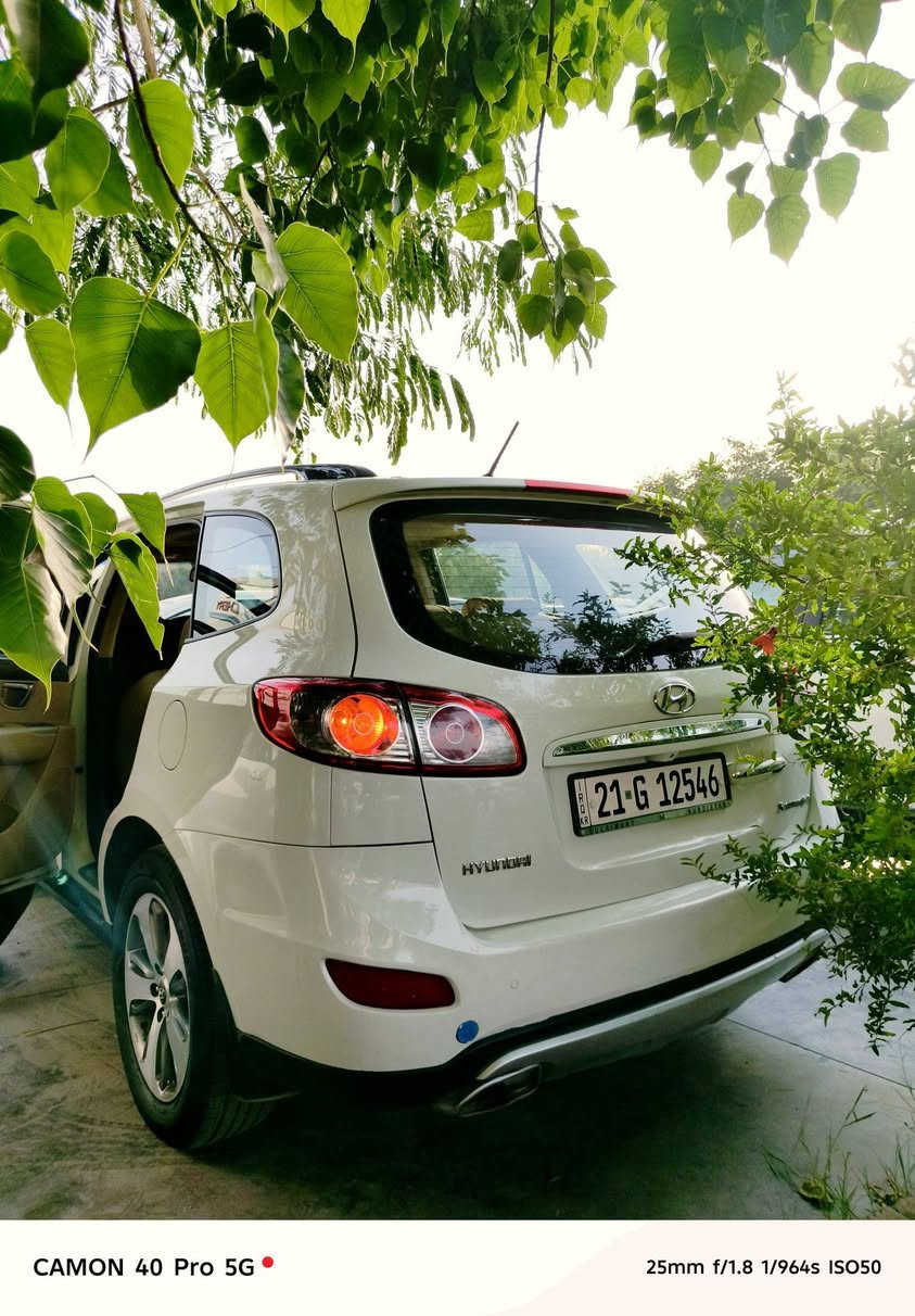 سلام عليكم
سنتافى موديل 2012
فول مواصفات 
سلايد ٤سلندةر 
سلاجة و بصمة 
رةقم سليمانية
رةقم سنةوى 2030جديد
ز.م ***********
