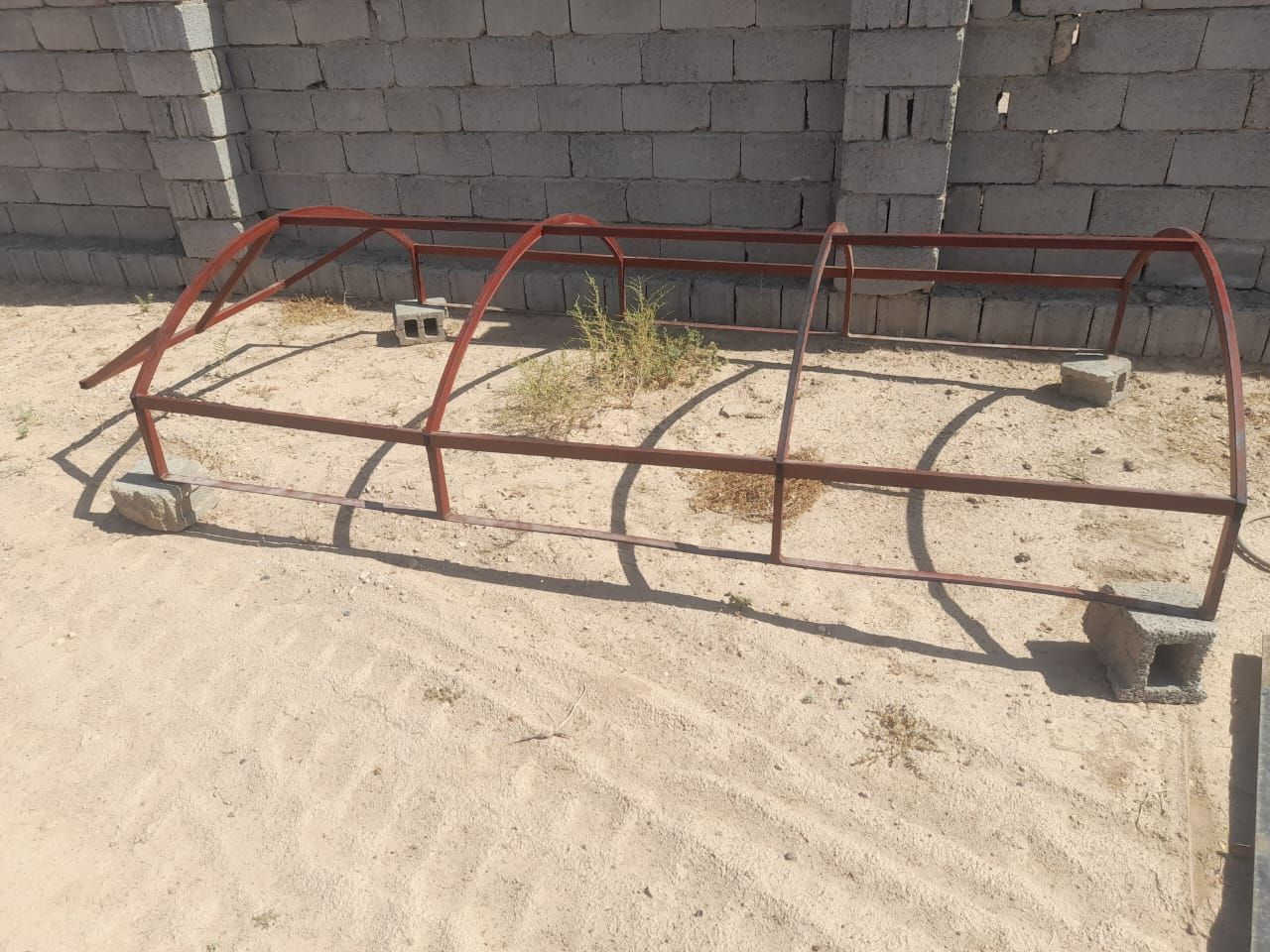 سلام عليكم جادر جلد كيه فحل مع الأقواس كامل جديد سعر مناسب كربلاء *********** للبيع
