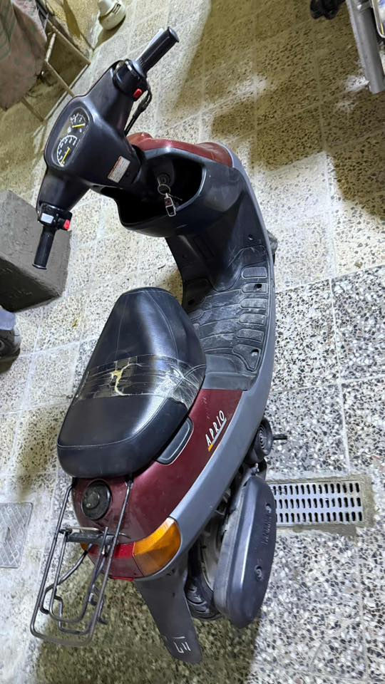 سلام عليكم بطه مديل 99دراجه حاويه بعده زيرو مكفوله كفاله عامه برغي نقص مابيه شلعه ومعدل شرط 60مكانه كربلاء حي لعامل ***********
