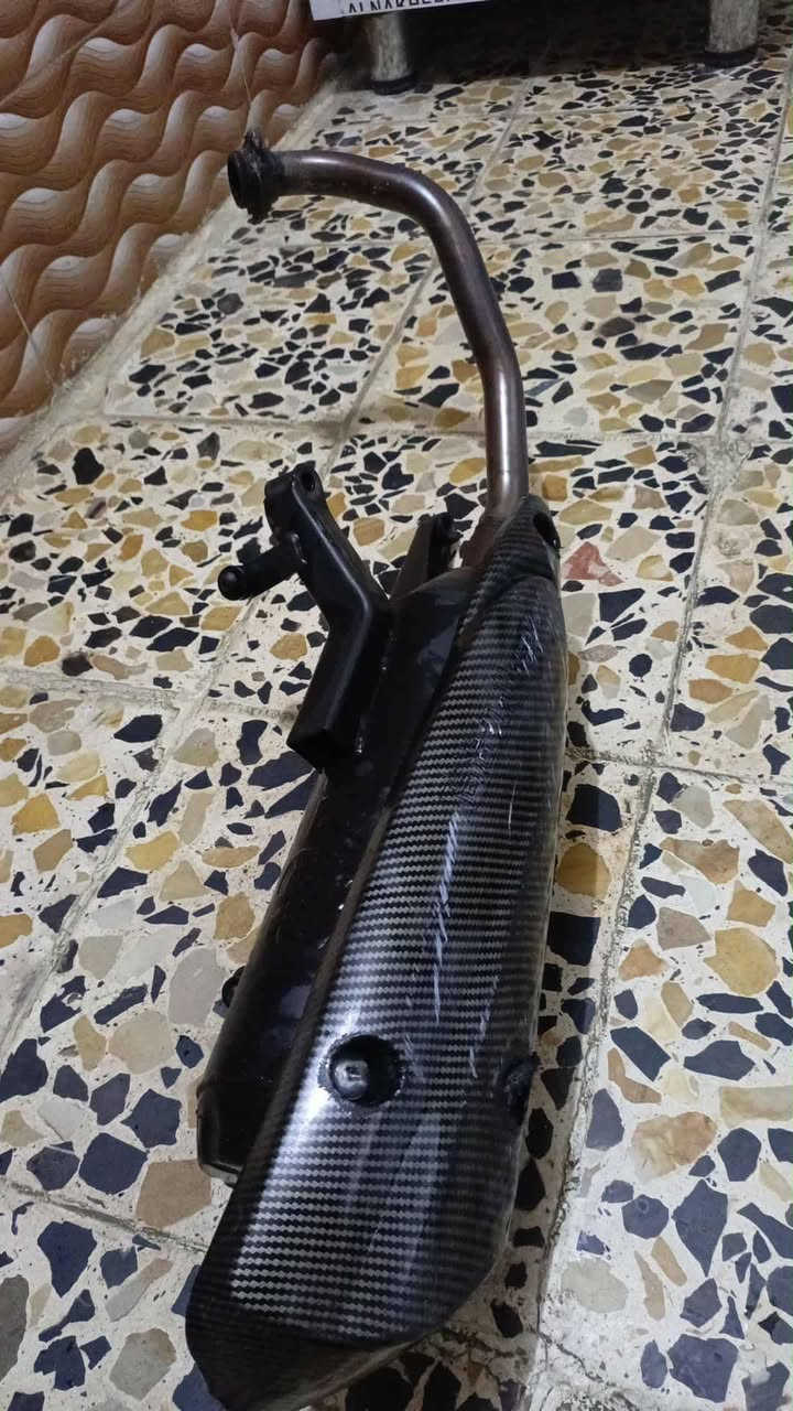 سلام عليكم صلنصه اف ام مال ماكس للبيع لواقيه كاربون فايبر شوفت عينكم نضافه نقطت لحيم مابيها صوت وصط يخبل صوتها ولمو شراي لا يدخل ويضل يعمل ب15قفل قفل قفل مكاني كربلاء حي العمال


**إذا كنت صاحب هذا الإعلان وتريد حذفه لأي سبب، رجاءا أرسل رسالة إلى الدعم الفني**