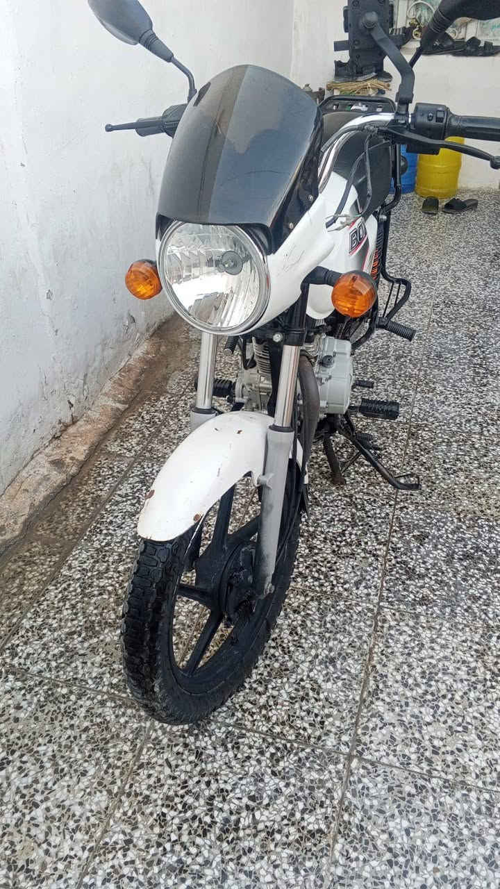 سلام عليكم مره خصة الادمن دراجه بوكسر موديل 19 اوراق كامله كمرك مدفوع دراجه فول خير من الله شلعه ومعدل اينقص مابيه يرادله بس كابريتر وكبل للشارع لين اشويه الكابريت مالته شويه تعبان تاخذه وتطلع كبل للشارع مكان بغداد الشعله سعر 750 وبيه مجال حك. جيه
رقم *********** بي بس واتساب
