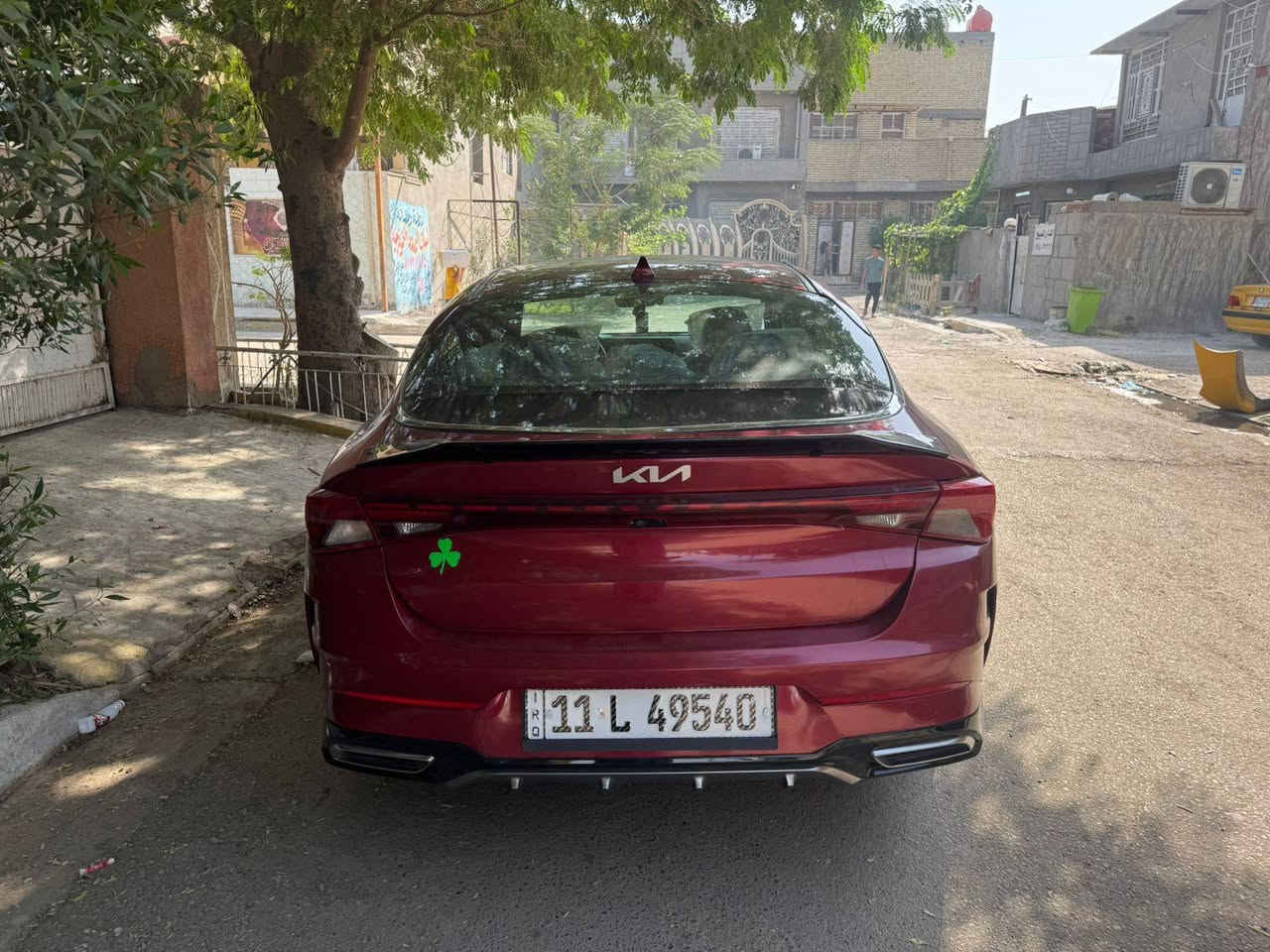 السلام عليكم
للبيع او مراوس حسب القناعه 
كيا k5 موديل 22
محرك 1600 تيربو صاروخ 
4 بصمات 
تشغيل عن بعد 
مود قيادة 4 انضمة 
تحديد مسار 
سياقة ذاتية 
رادار امامي توقف ذاتي 
رادار خلفي توقف ذاتي 
ردارات جانبية بالمرايات تحذيرية 
شاشة كار بلي 
 حادث سياره بي قبق جنطه 
داخل اوف وايت اجة شي قليل بالامريكي
السيارة حيل نضيفة 
سيارة معوقين بسمي سوي وكاله عامه
السعر150 وبيها مجال بسيط 
للاتصال ***********
مكان السياره بغداد
